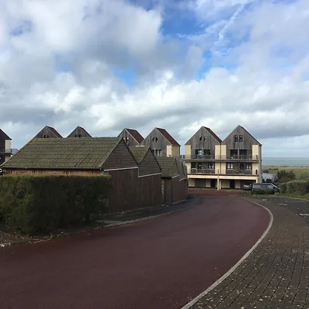 116 Naturelle , , Pour 4 , Parking , Garage à Velos , Wifi *