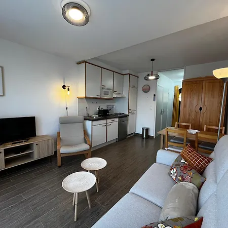 116 Naturelle , , Pour 4 , Parking , Garage A Velos , Wifi Lägenhet *