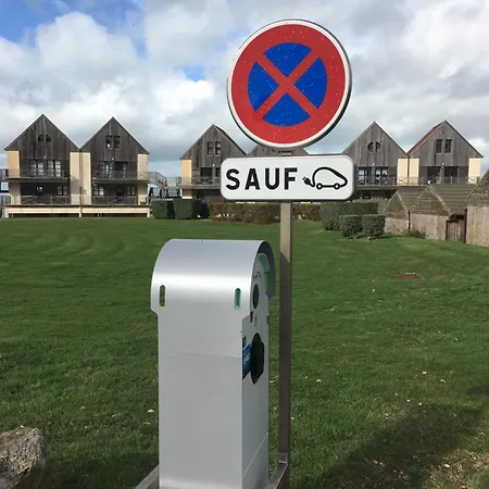 116 Naturelle , , Pour 4 , Parking , Garage A Velos , Wifi Wimereux